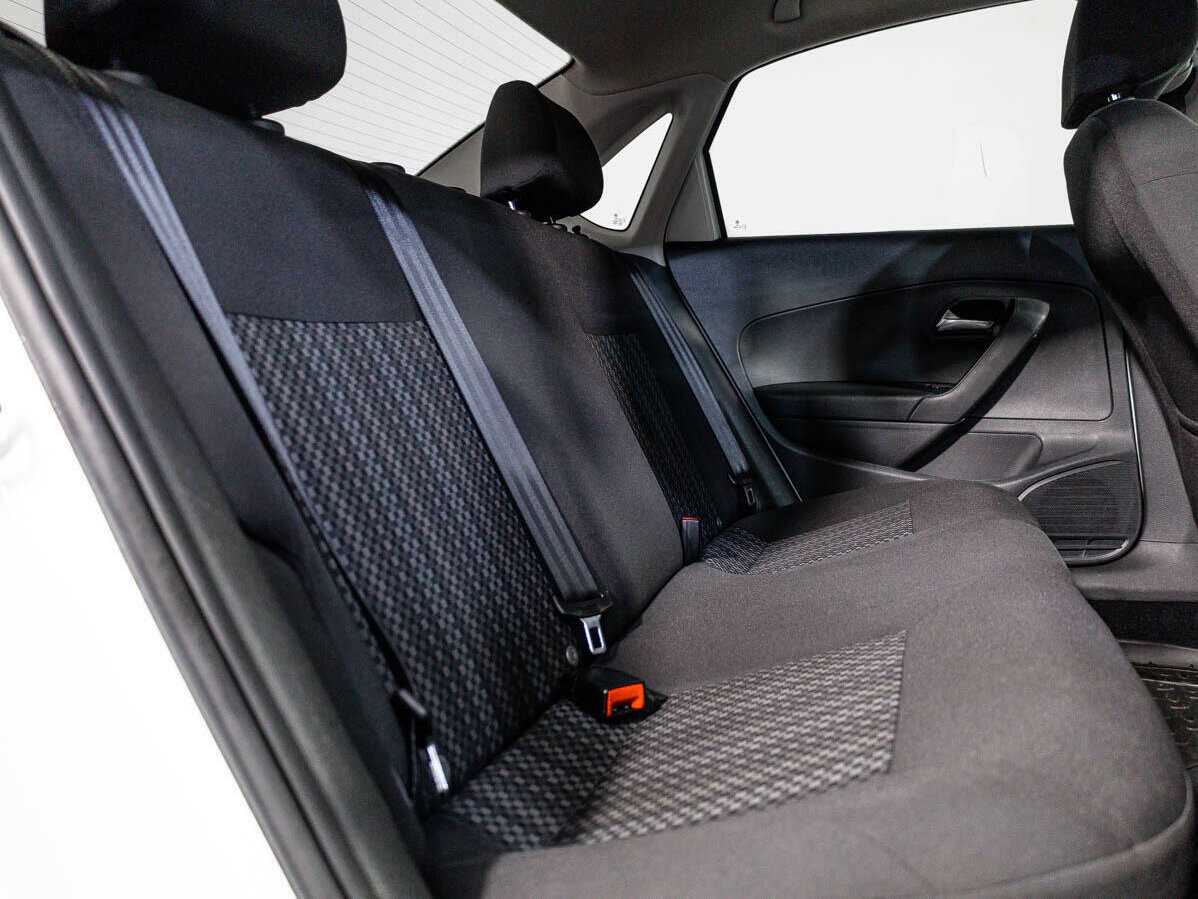 Volkswagen Polo 2015 года с пробегом. Фото: #11