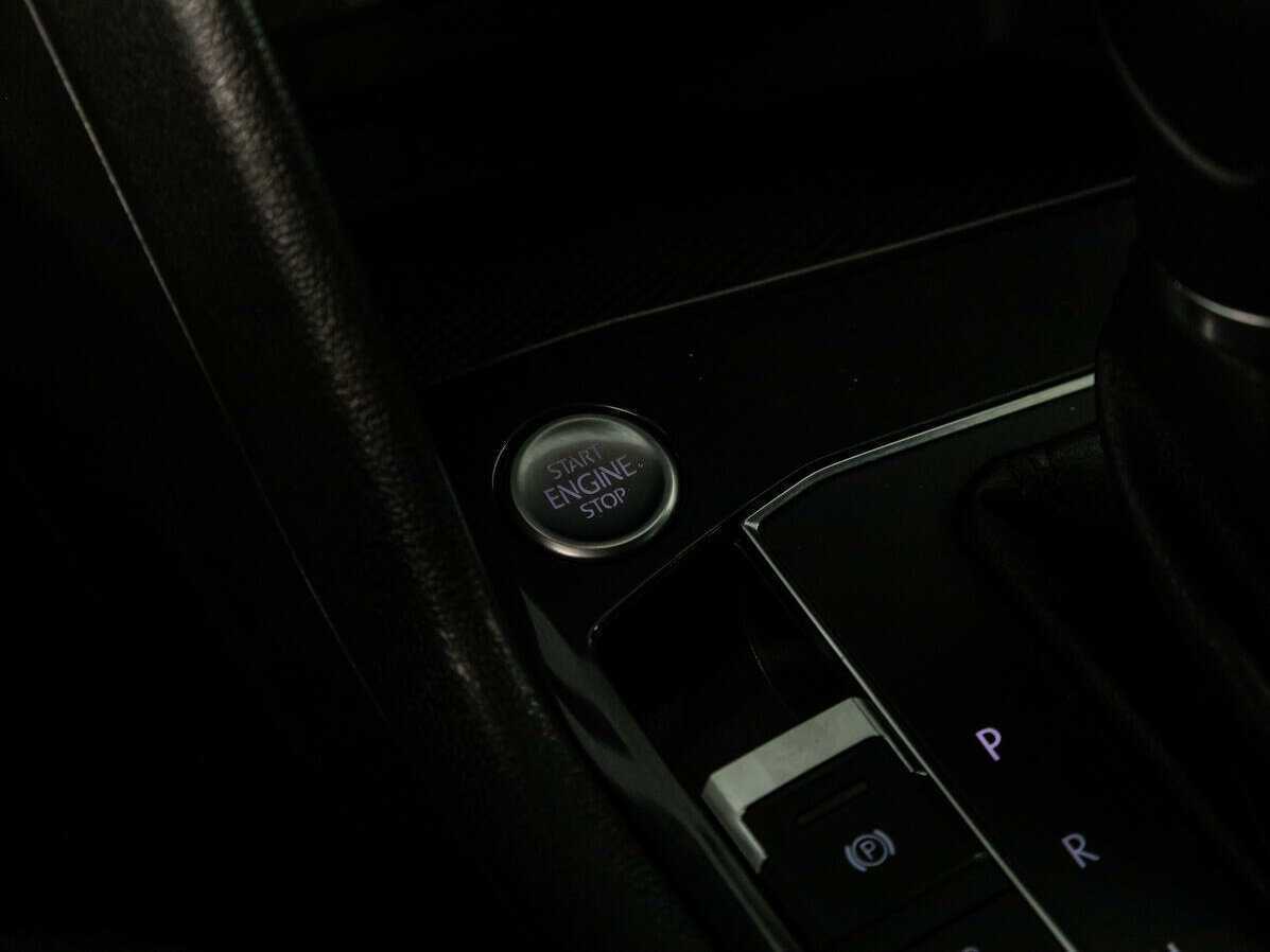 Volkswagen Tiguan 2018 года с пробегом. Фото: #17