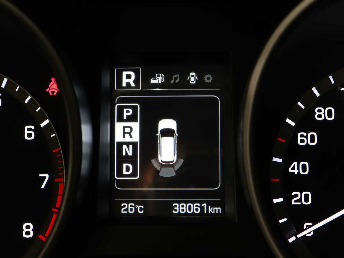 Б/У Хендай Санта Фе 2016 года. Фото: #20