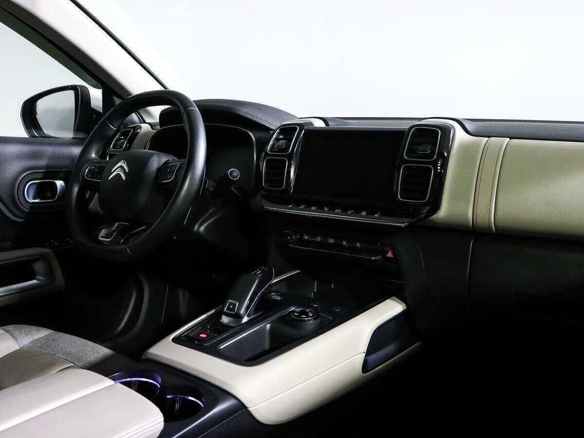 Б/У Ситроен Ц5 Эйркросс 2019 года. Фото: #6