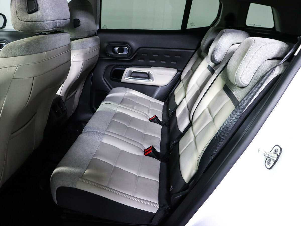 Б/У Ситроен Ц5 Эйркросс 2019 года. Фото: #7