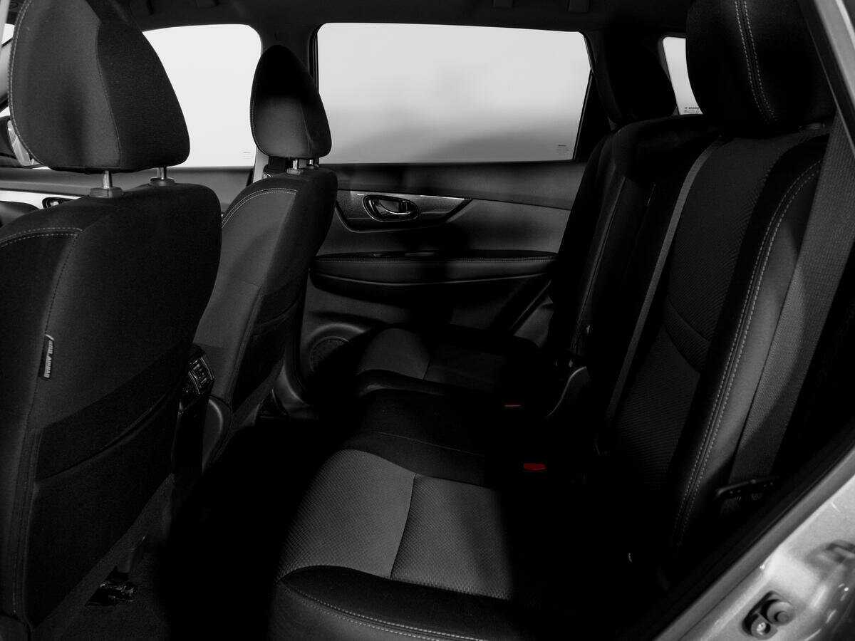 Б/У Ниссан Икс-Трейл 2018 года. Фото: #9