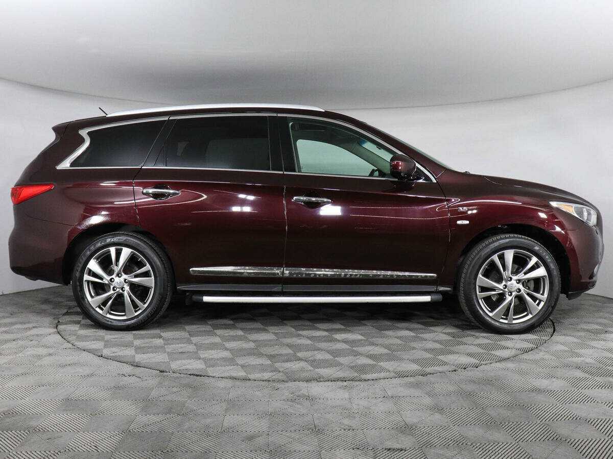 Infiniti QX60 2015 года с пробегом. Фото: #3
