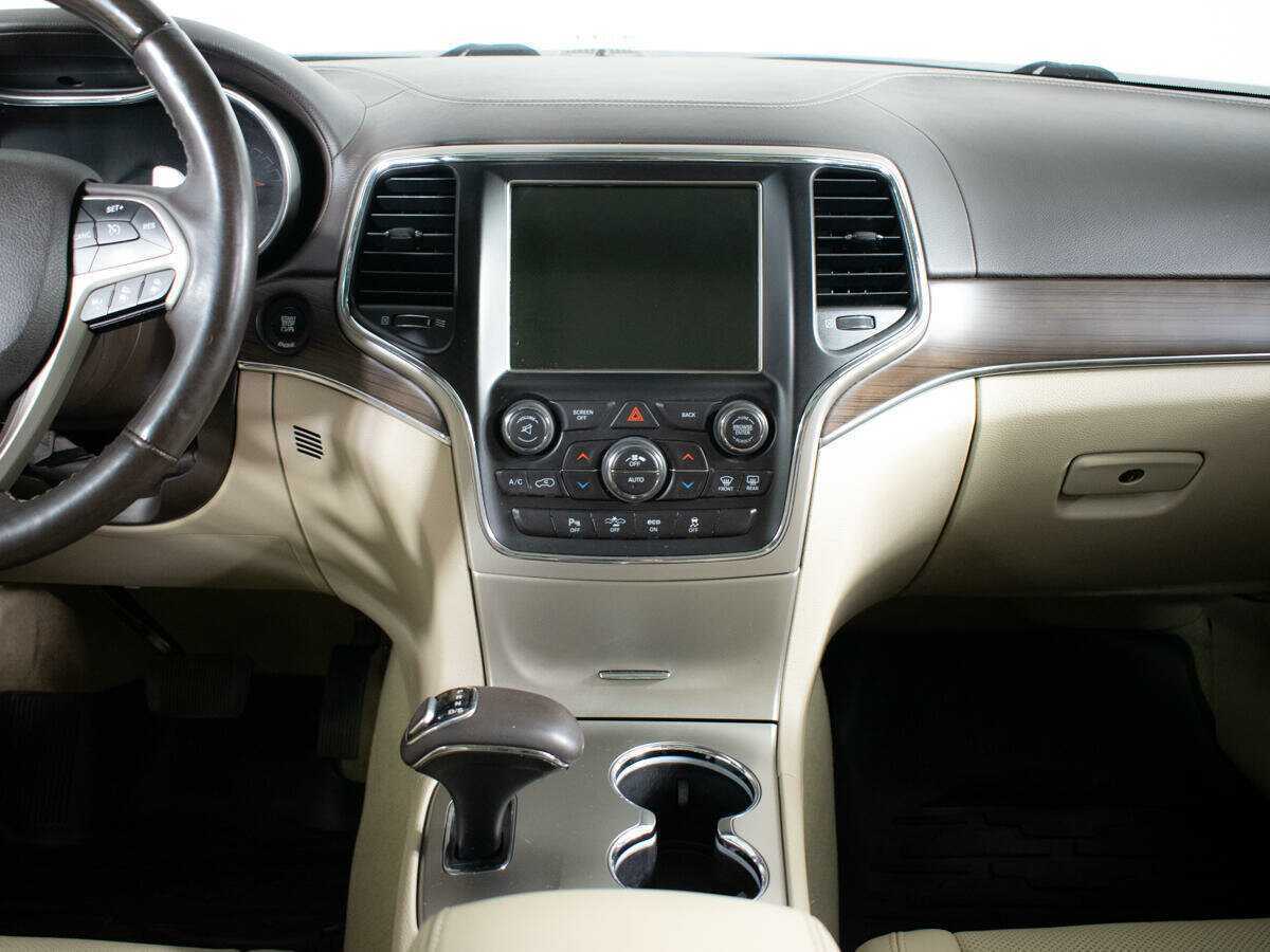 Jeep Grand Cherokee 2013 года с пробегом. Фото: #10