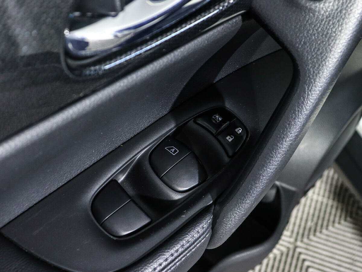 Б/У Ниссан Икс-Трейл 2018 года. Фото: #14