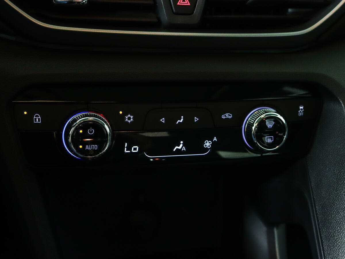 Б/У Шевроле Орландо 2022 года. Фото: #15