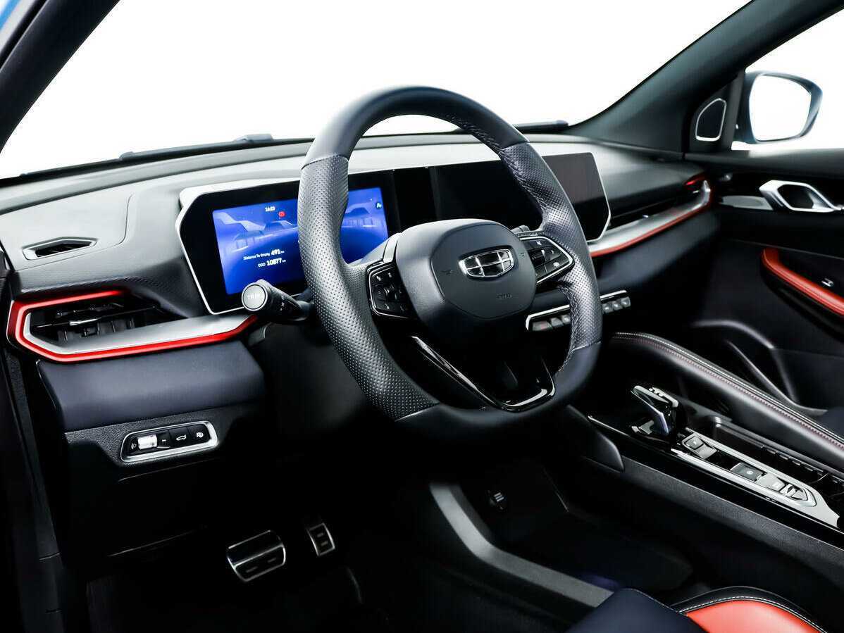 Б/У Джили Кулрэй 2023 года. Фото: #12