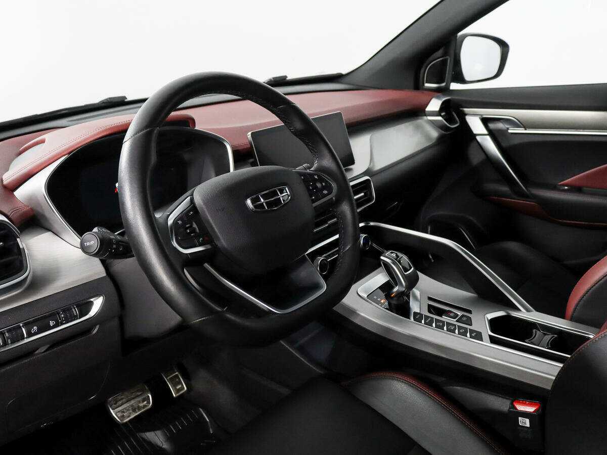 Б/У Джили Кулрэй 2021 года. Фото: #8