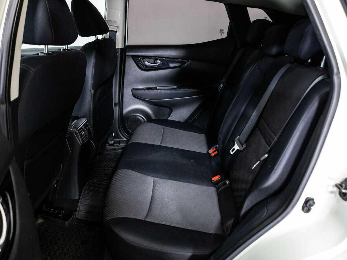 Б/У Ниссан Кашкай 2015 года. Фото: #9