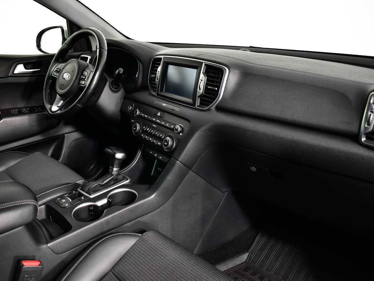 Б/У Киа Спортейдж 2016 года. Фото: #8