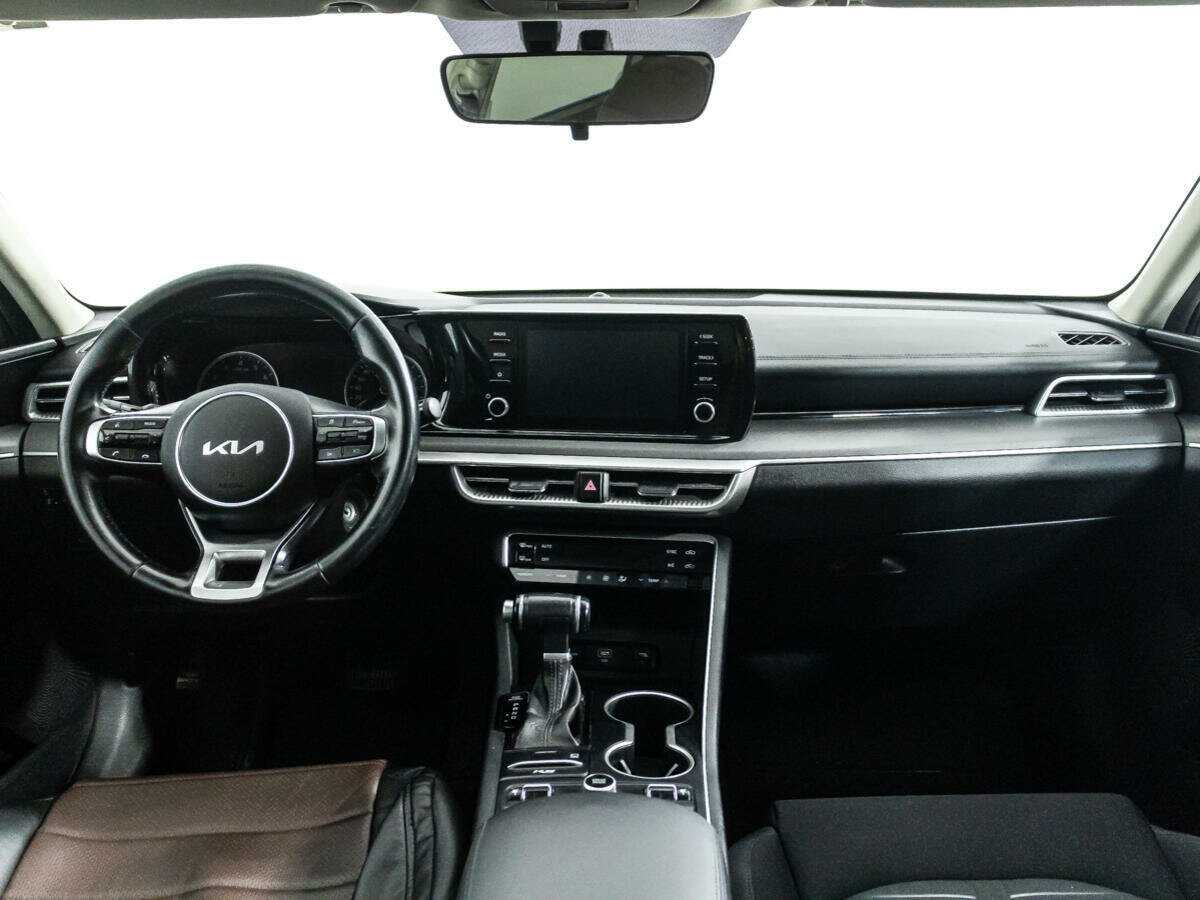 Б/У Киа К5 2021 года. Фото: #12