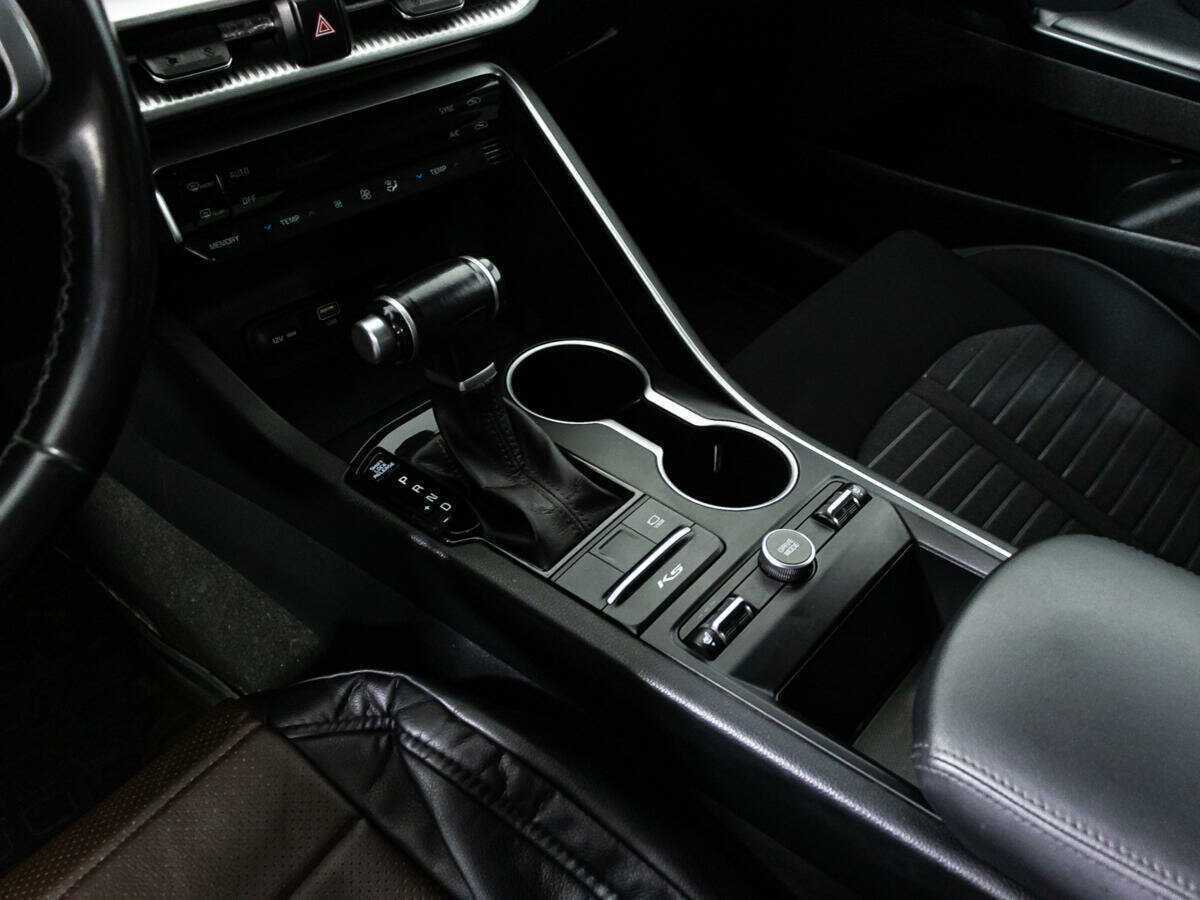 Б/У Киа К5 2021 года. Фото: #16