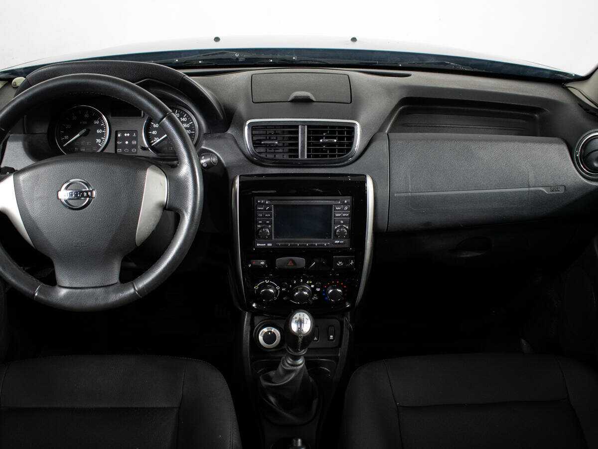 Б/У Ниссан Террано 2014 года. Фото: #11