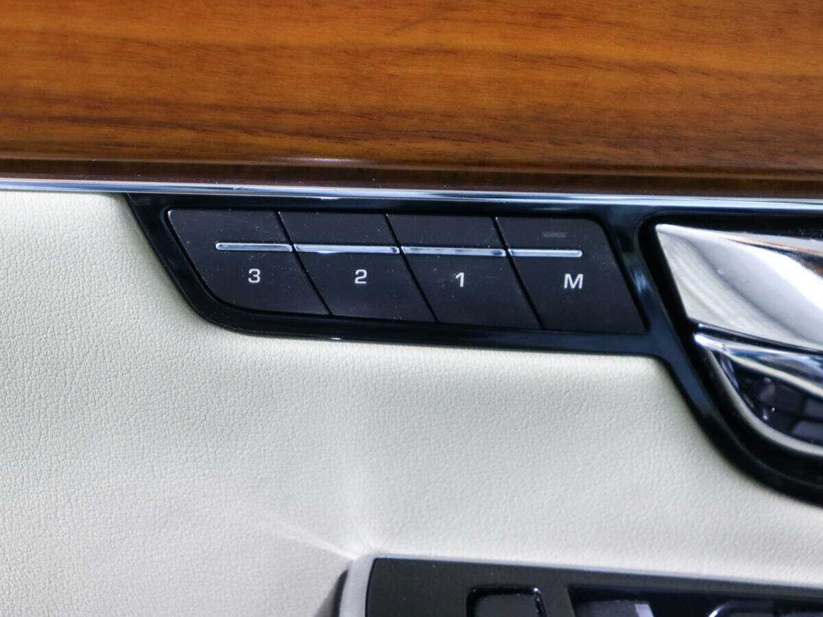 Jaguar XJ 2012 года с пробегом. Фото: #14