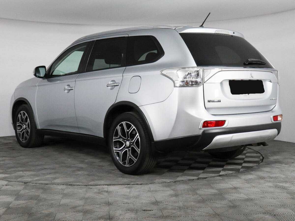 Mitsubishi Outlander 2014 года с пробегом. Фото: #6