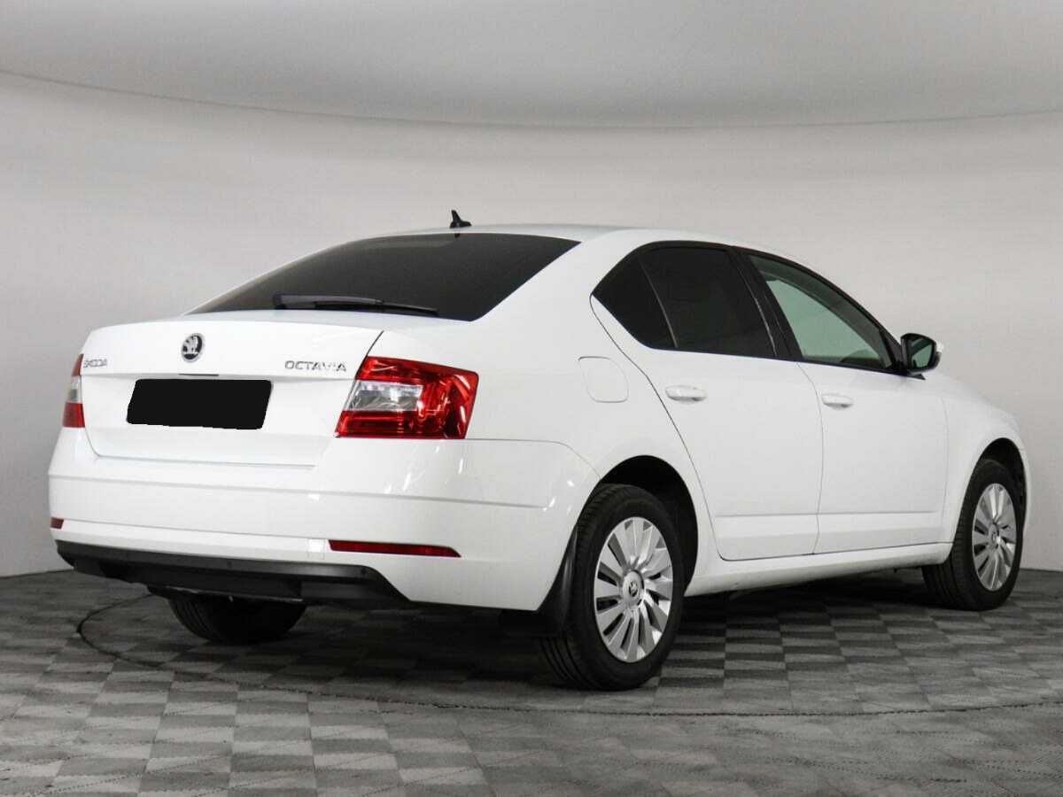 Skoda Octavia 2019 года с пробегом. Фото: #4
