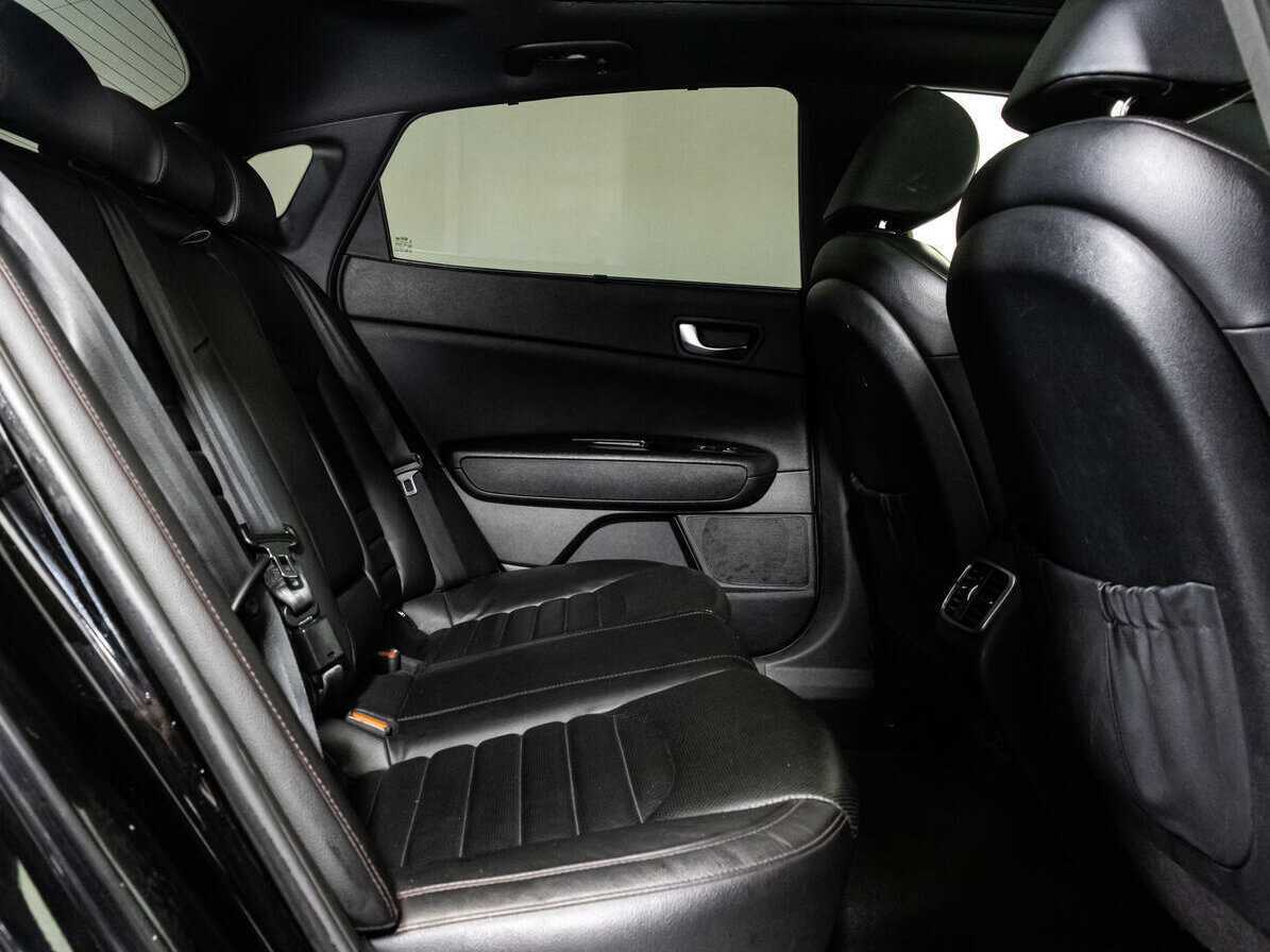 Б/У Киа Оптима 2019 года. Фото: #13