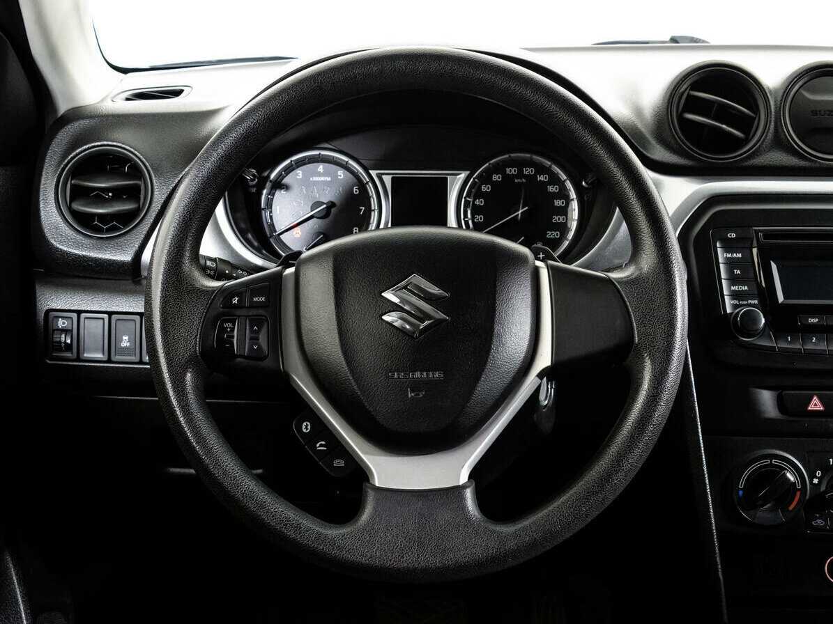 Suzuki Vitara 2017 года с пробегом. Фото: #11