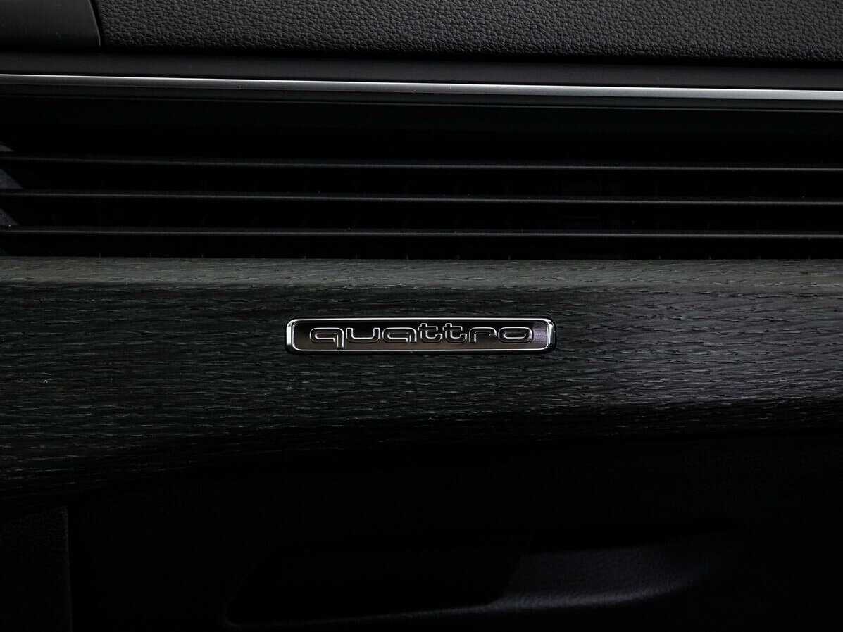 Audi A4 2019 года с пробегом. Фото: #19