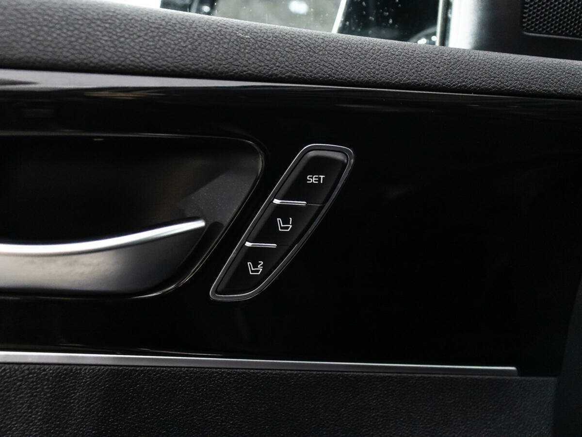 Kia Sorento 2018 года с пробегом. Фото: #22