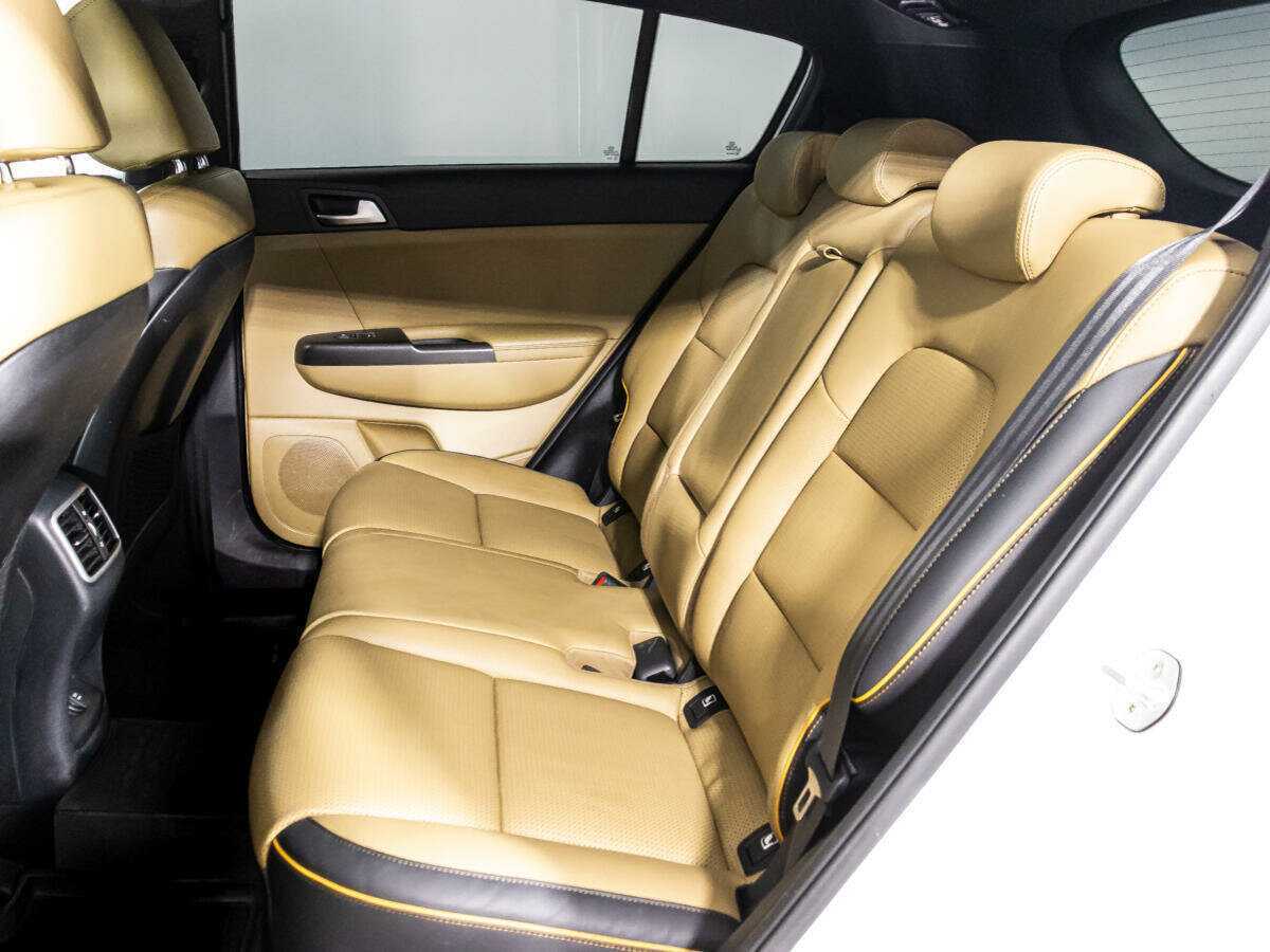 Б/У Киа Спортейдж 2019 года. Фото: #9