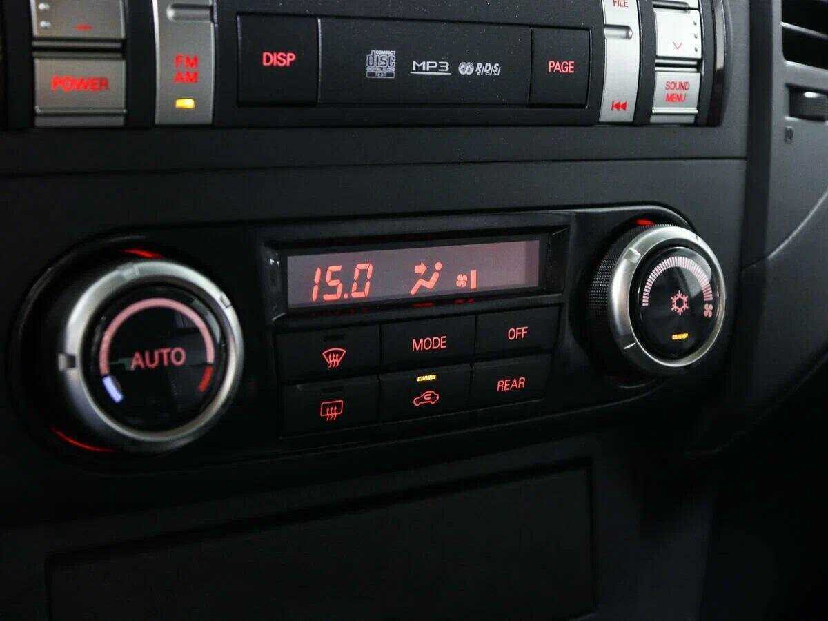 Б/У Митсубиши Паджеро 2013 года. Фото: #13