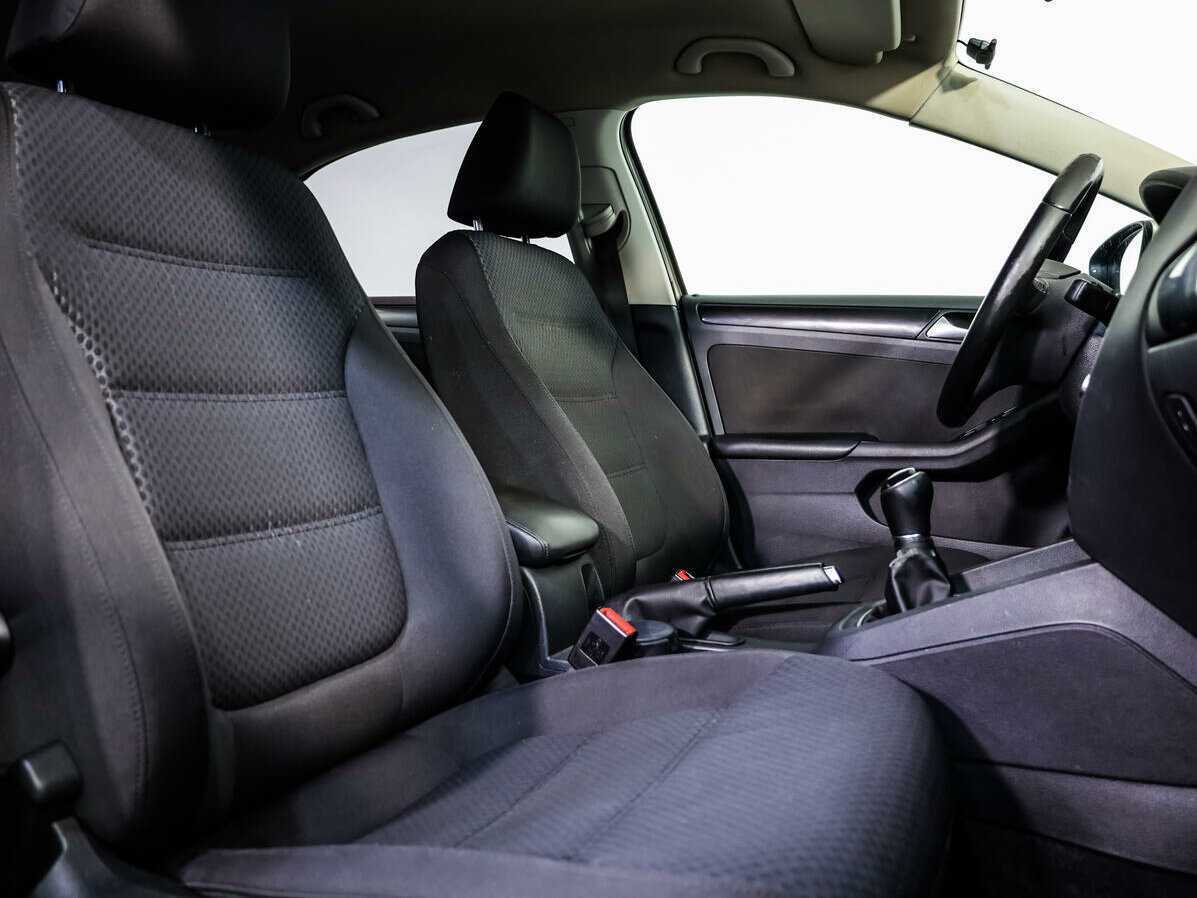 Volkswagen Jetta 2012 года с пробегом. Фото: #10