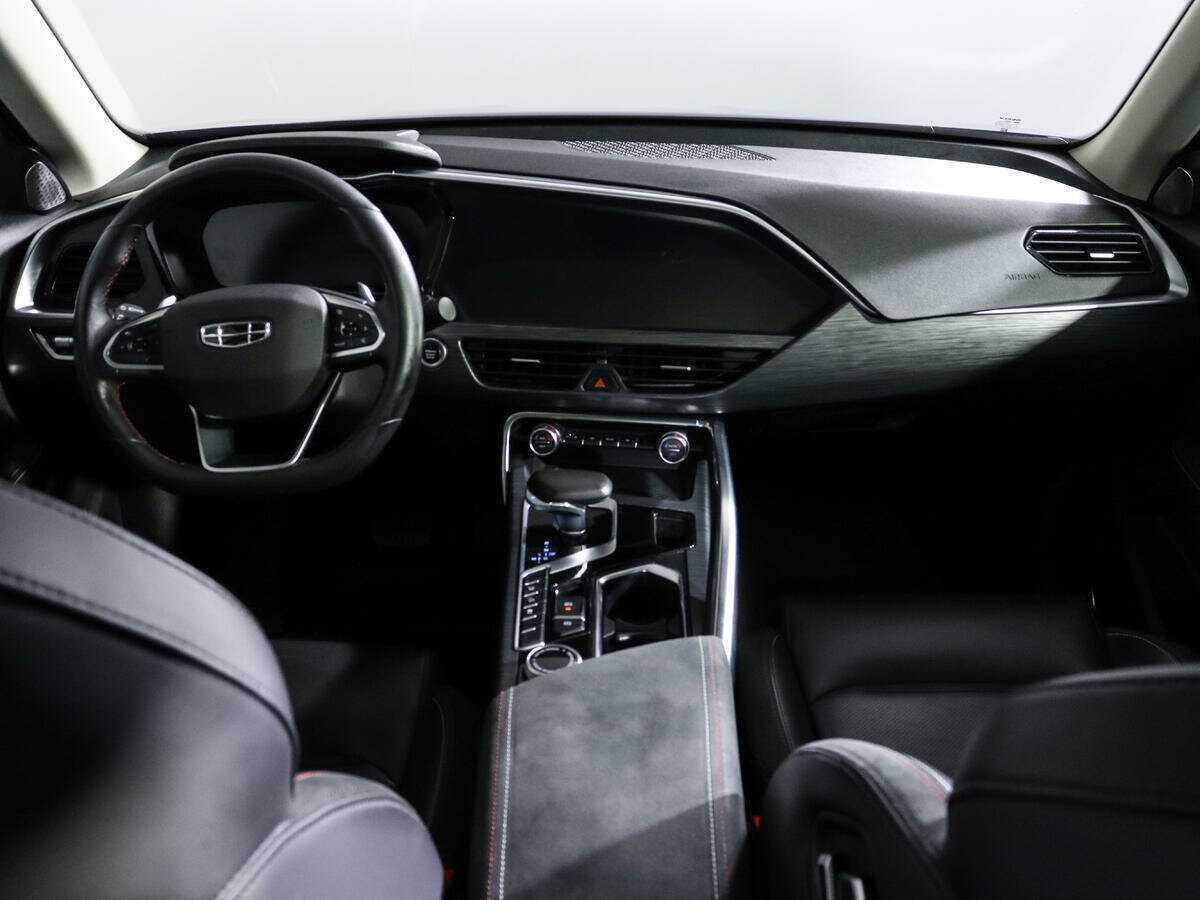 Geely Tugella 2021 года с пробегом. Фото: #9