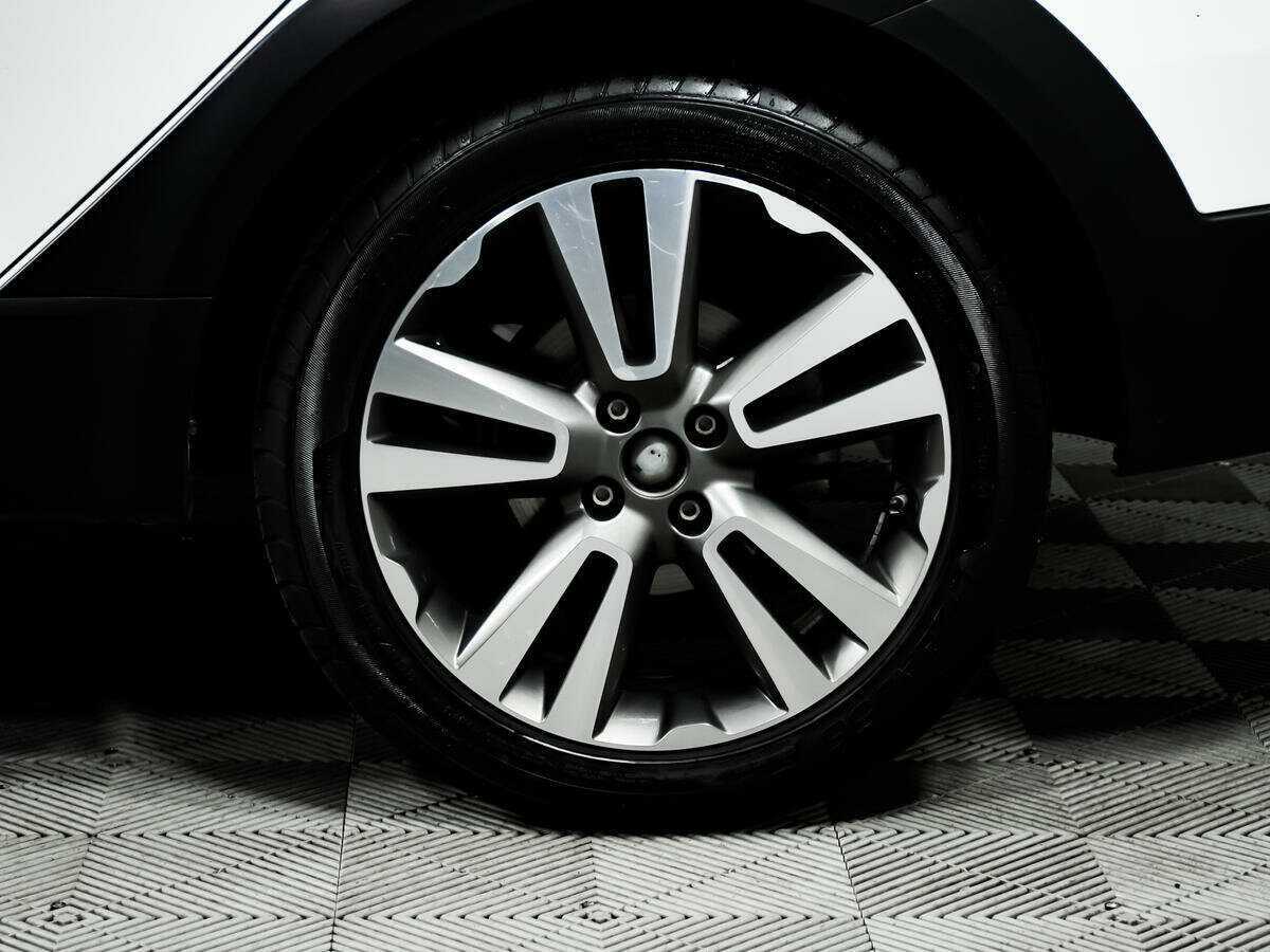 Б/У Лада (ВАЗ) Веста 2021 года. Фото: #13