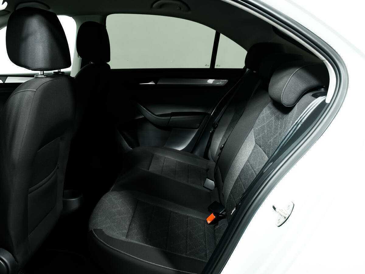 Б/У Фольксваген Поло 2021 года. Фото: #11