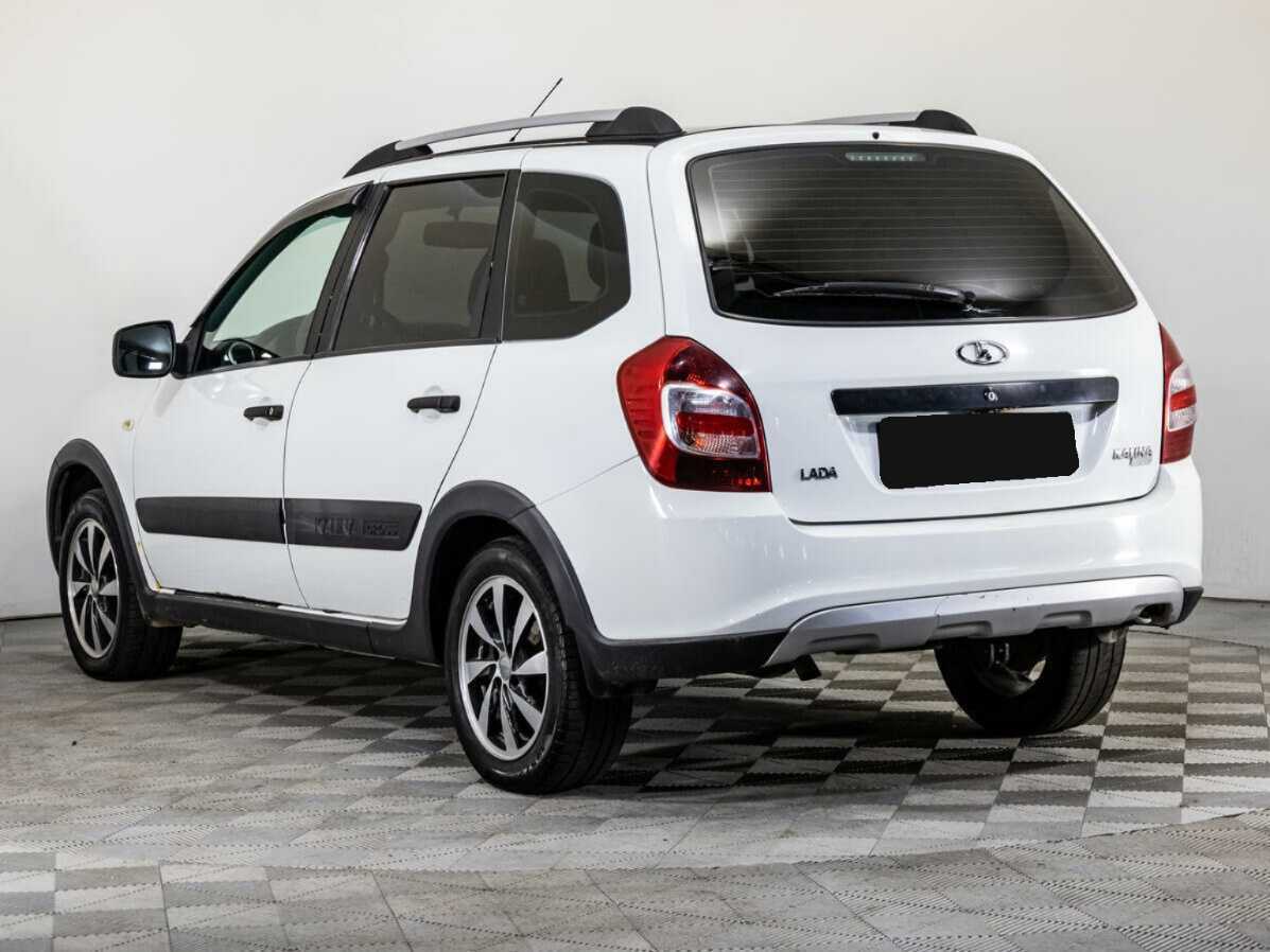 Б/У Лада (ВАЗ) Калина 2017 года. Фото: #6