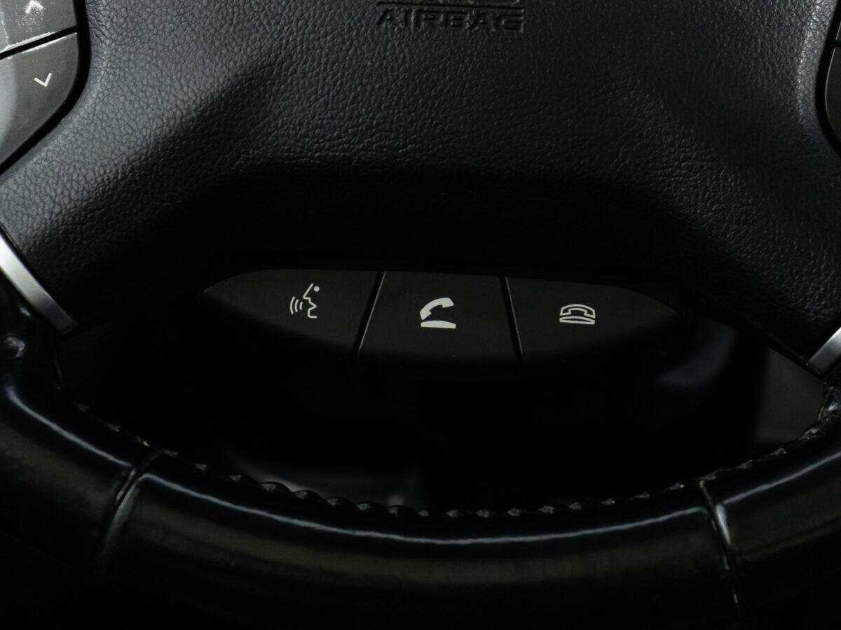 Mitsubishi Pajero 2015 года с пробегом. Фото: #18