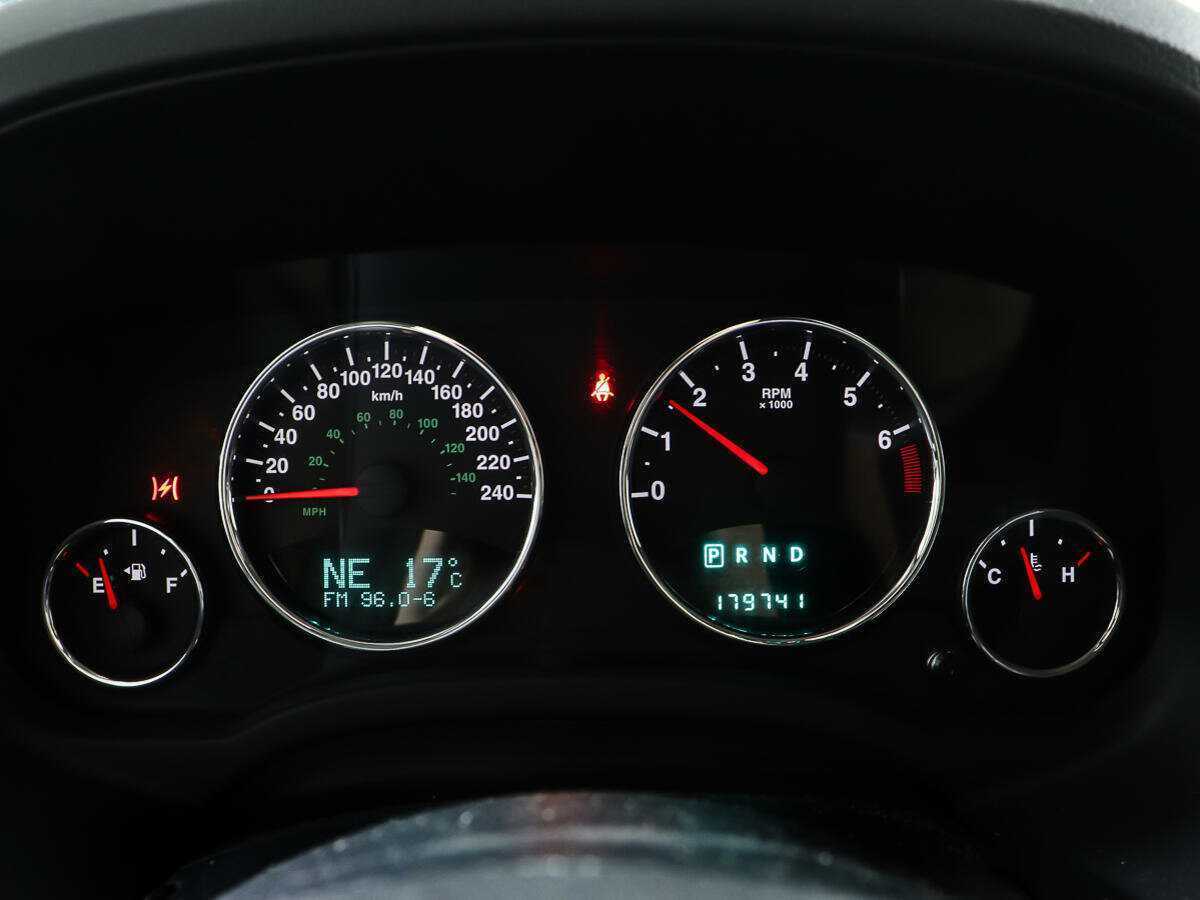 Jeep Compass 2012 года с пробегом. Фото: #12