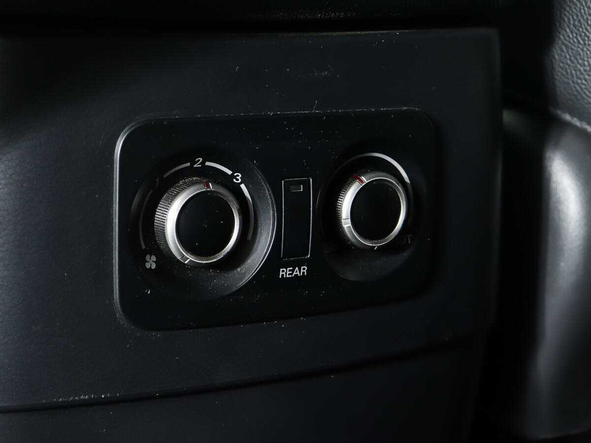 Mitsubishi Pajero 2014 года с пробегом. Фото: #14