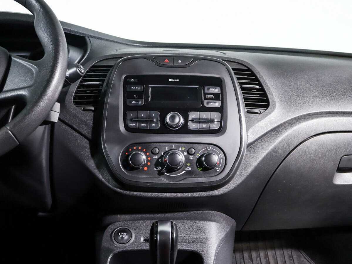 Б/У Рено Каптюр 2018 года. Фото: #8