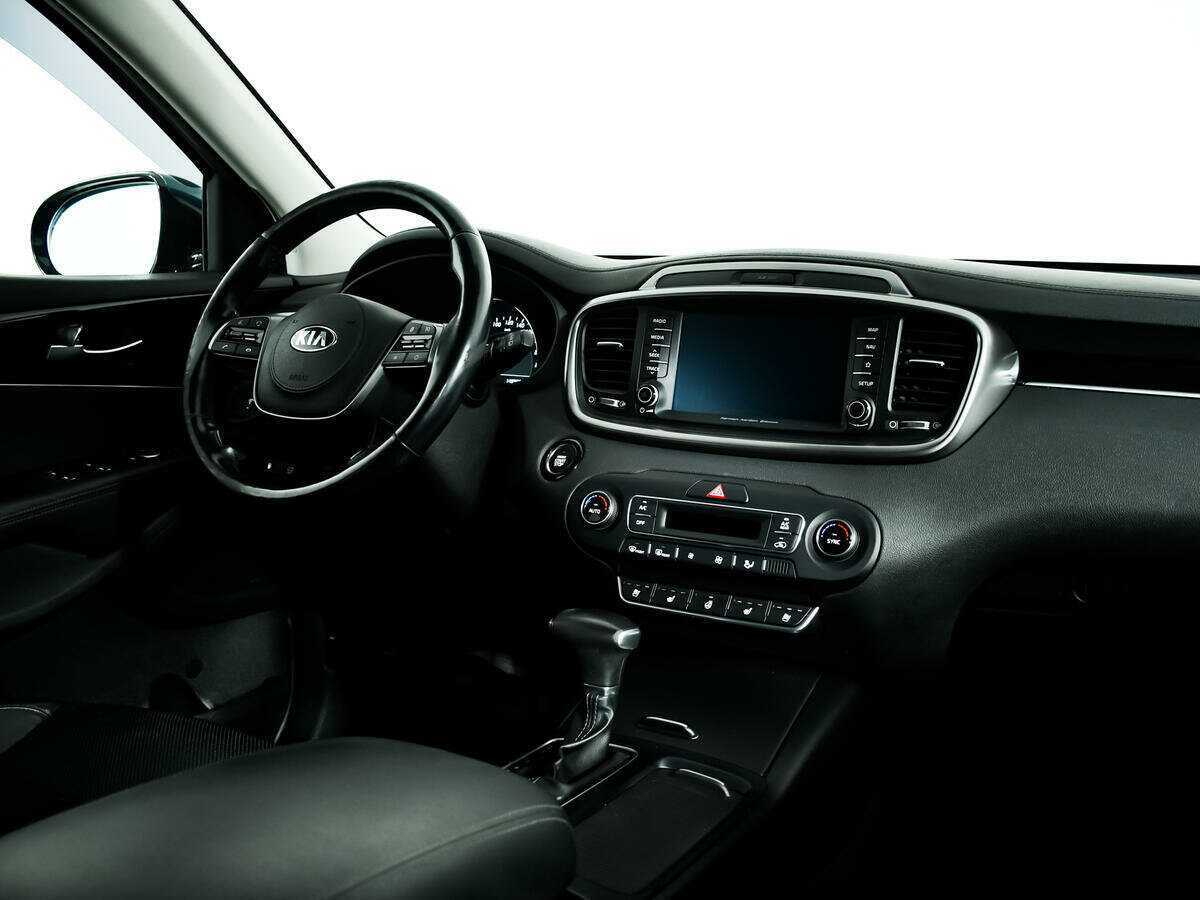 Kia Sorento 2018 года с пробегом. Фото: #8