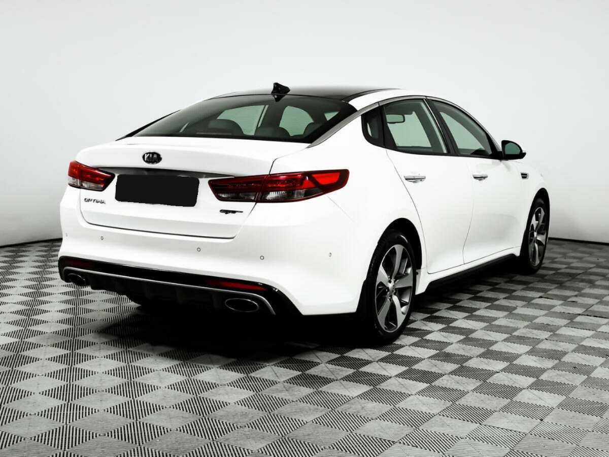 Kia Optima 2018 года с пробегом. Фото: #4