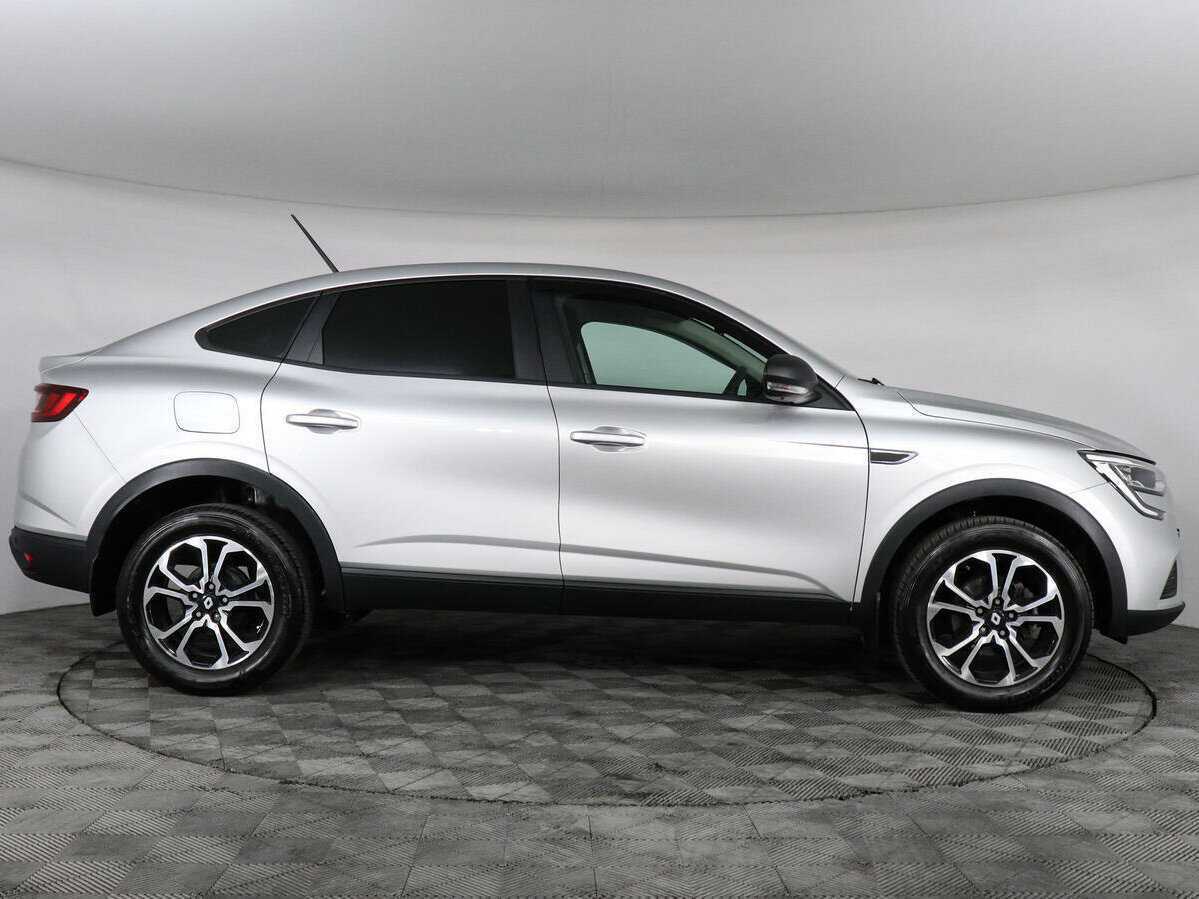 Renault Arkana 2022 года с пробегом. Фото: #3
