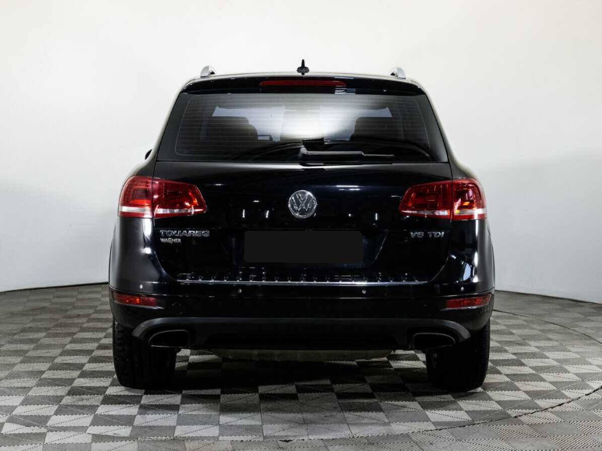 Б/У Фольксваген Туарег 2012 года. Фото: #4