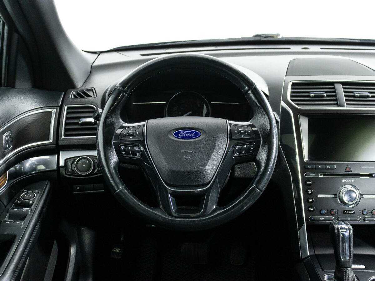 Ford Explorer 2017 года с пробегом. Фото: #21