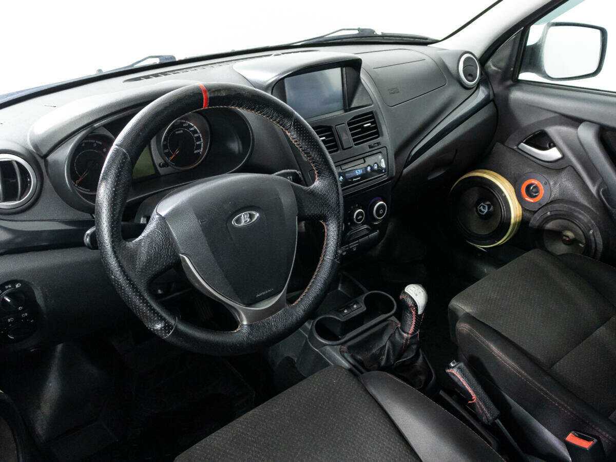 Б/У Лада (ВАЗ) Калина 2015 года. Фото: #10