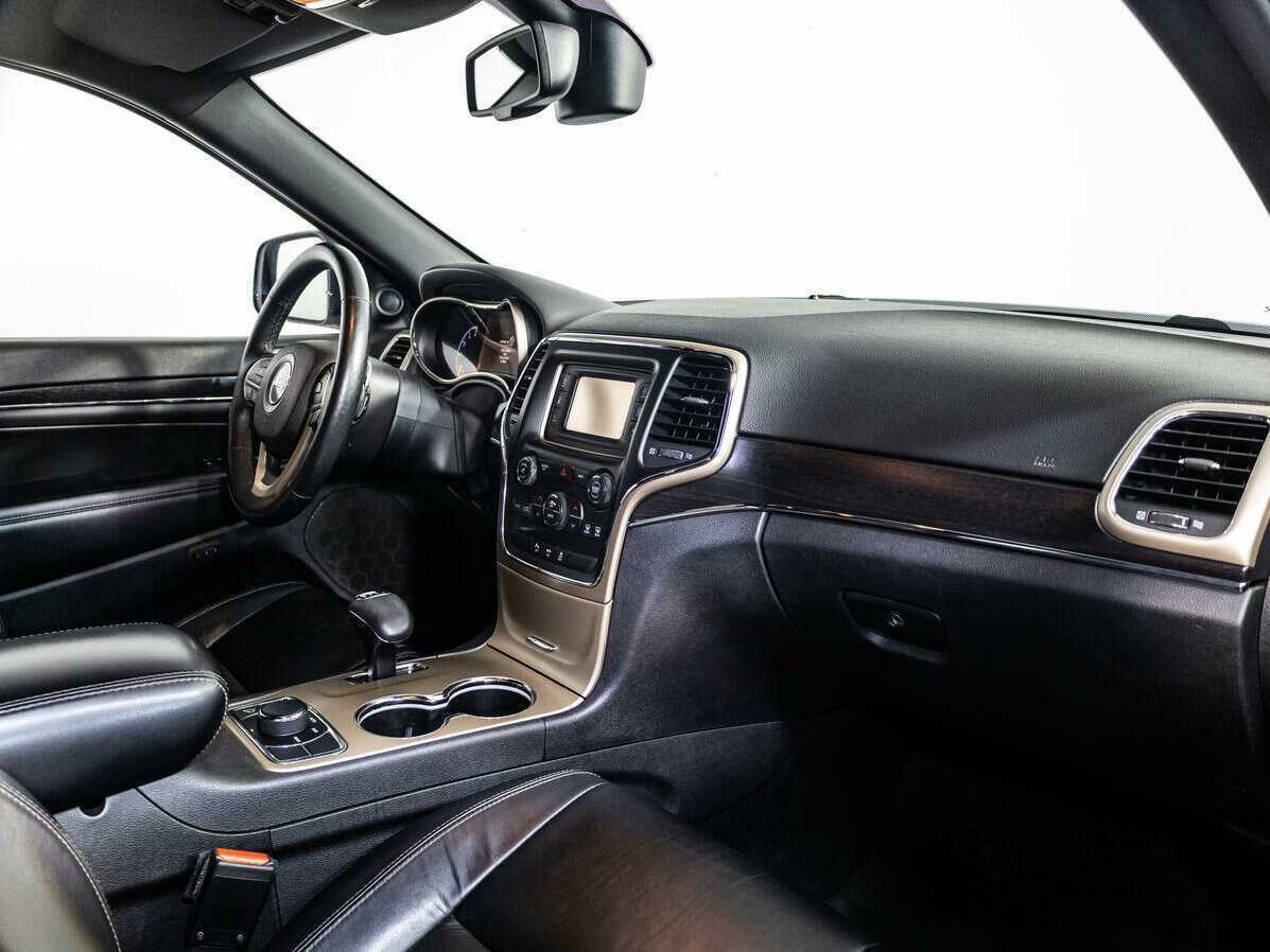 Jeep Grand Cherokee 2013 года с пробегом. Фото: #7