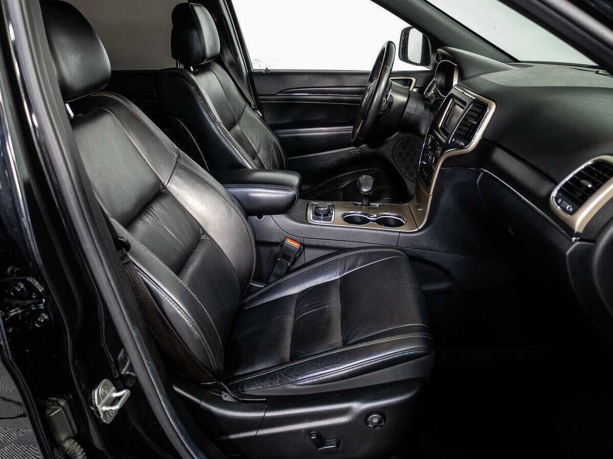 Jeep Grand Cherokee 2013 года с пробегом. Фото: #8