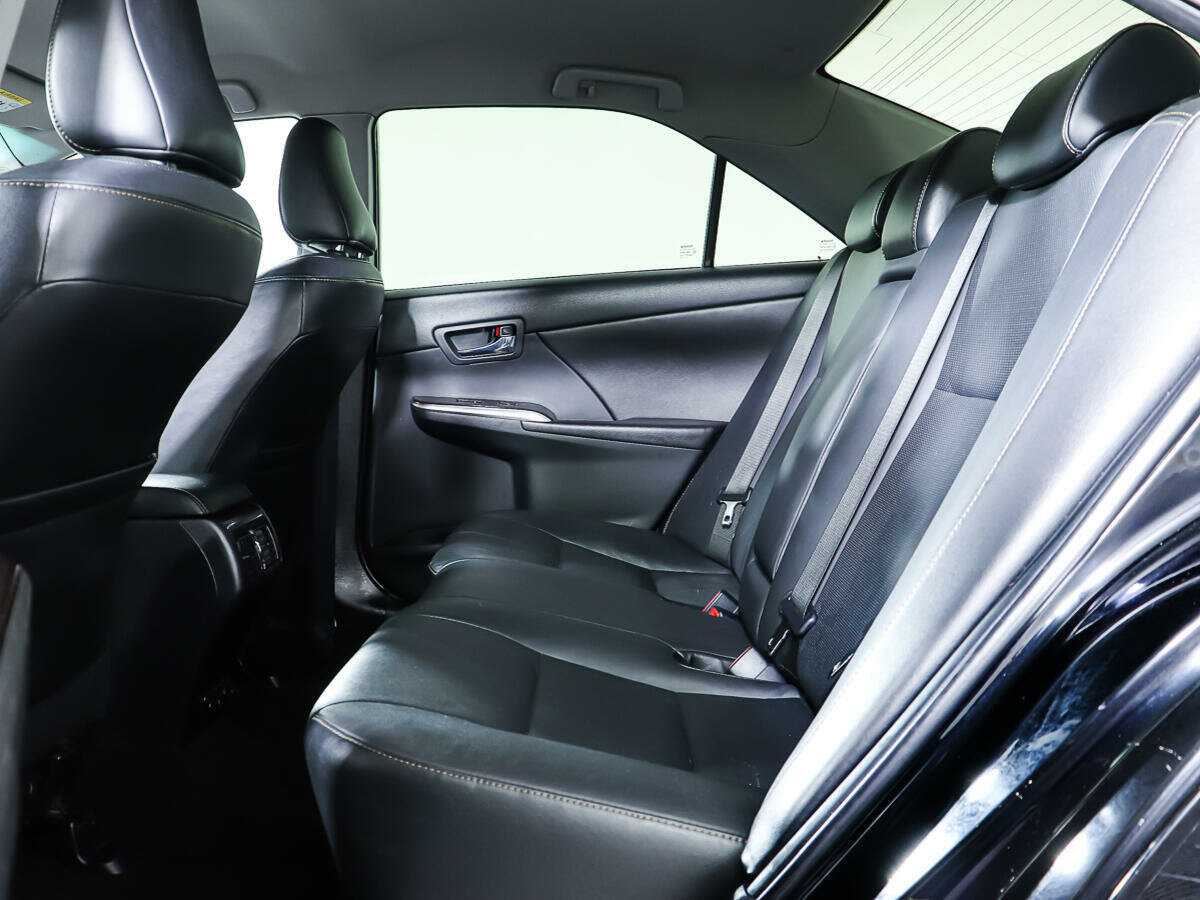 Toyota Camry 2016 года с пробегом. Фото: #8