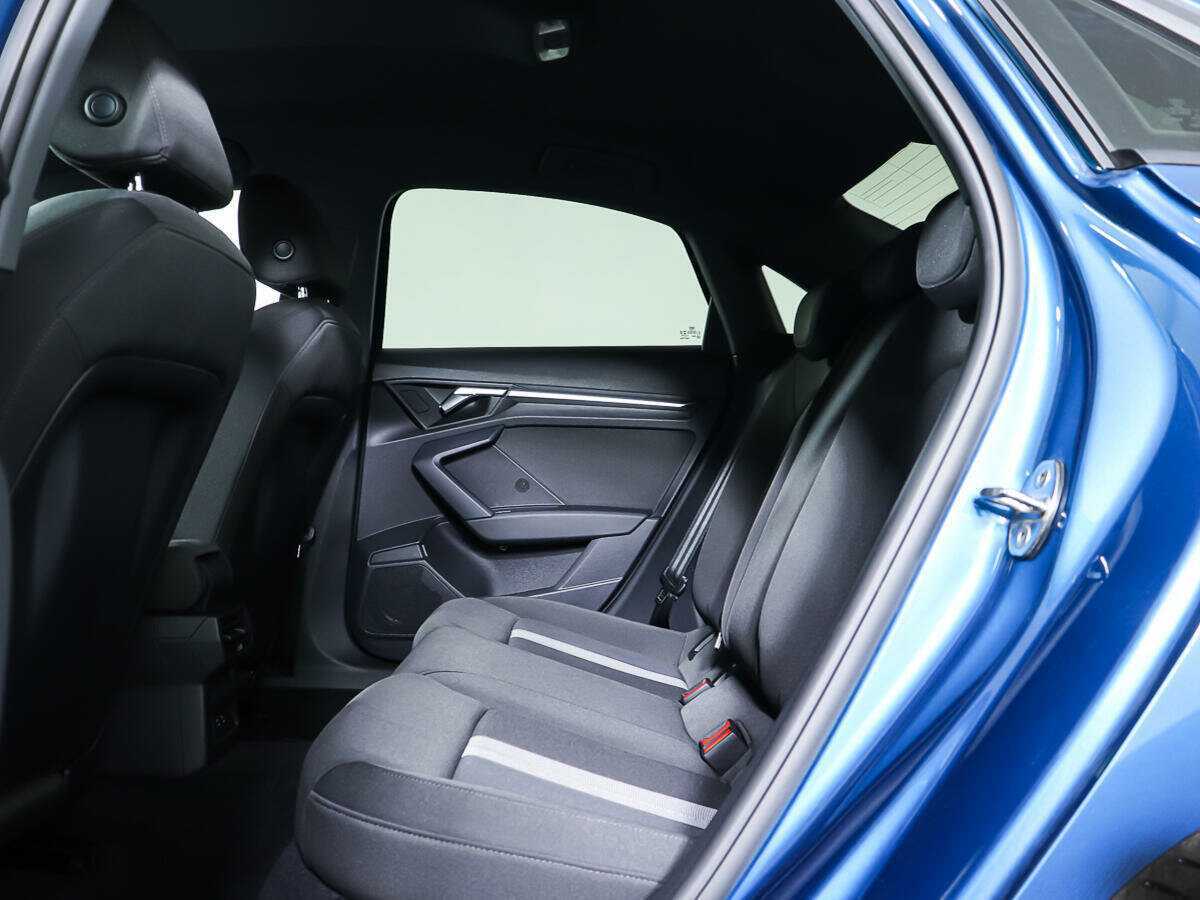 Audi A3 2021 года с пробегом. Фото: #7