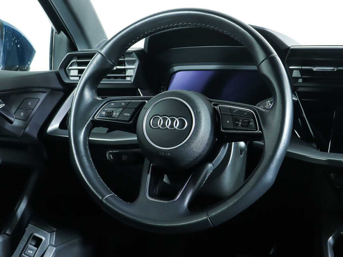 Audi A3 2021 года с пробегом. Фото: #12