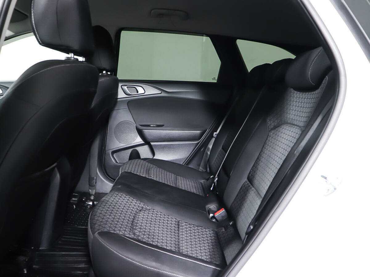 Б/У Киа Сид 2021 года. Фото: #9