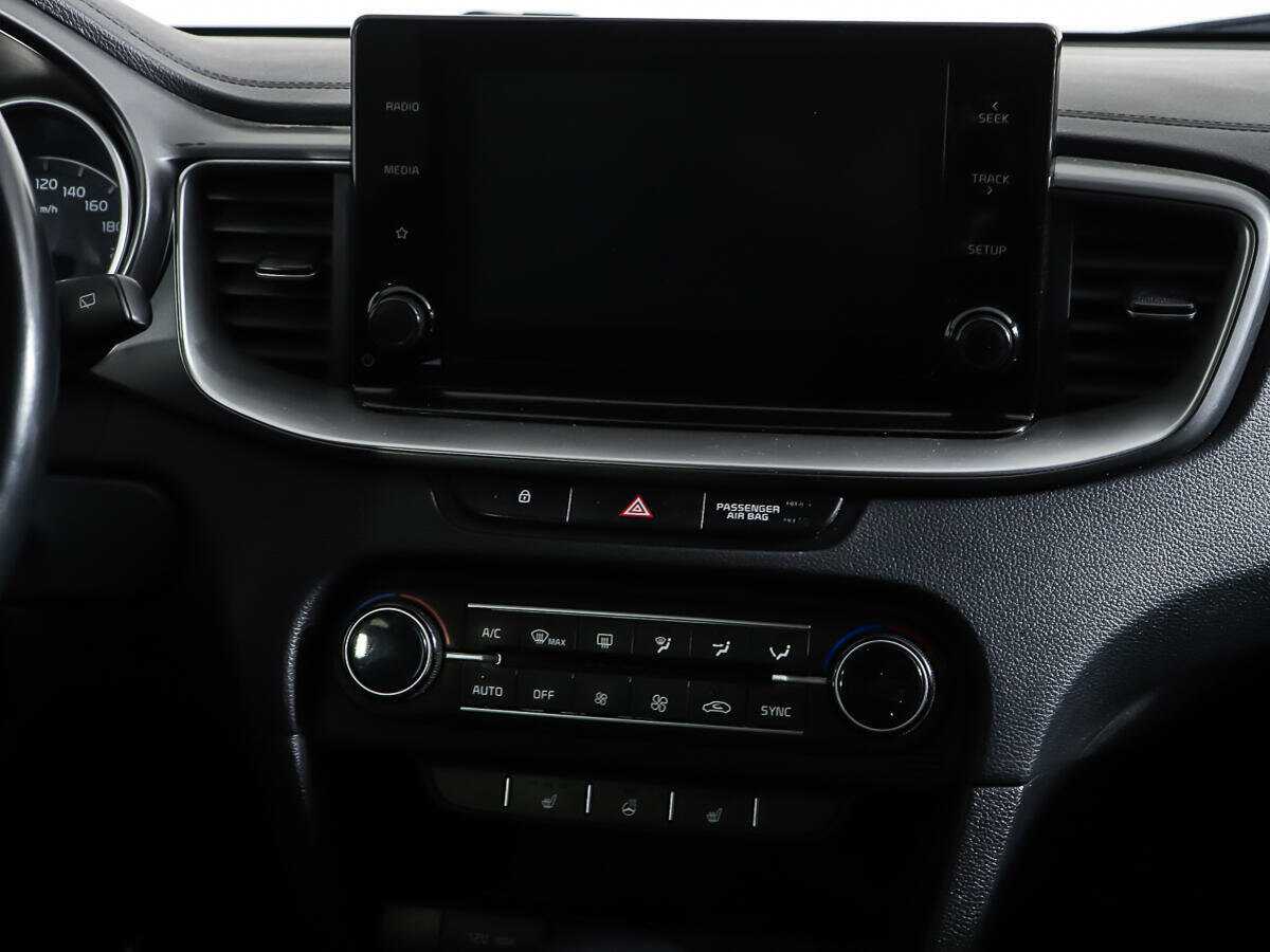 Б/У Киа Сид 2021 года. Фото: #11