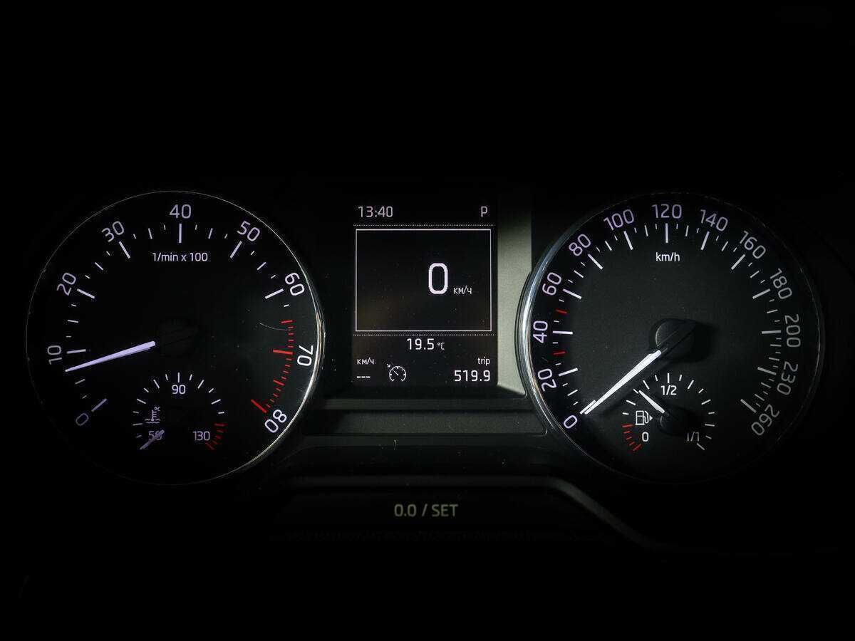 Б/У Шкода Октавия 2013 года. Фото: #8