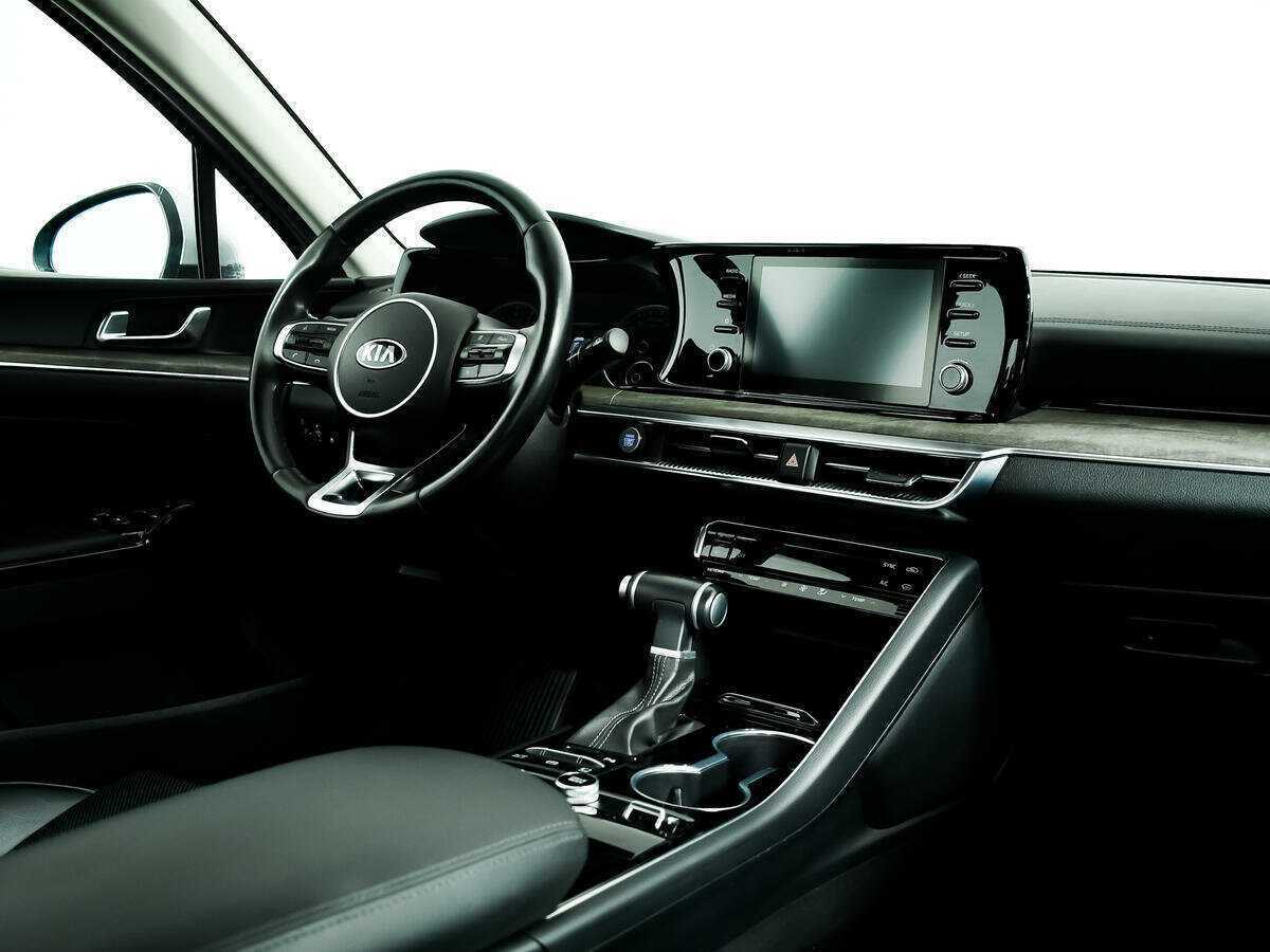 Б/У Киа К5 2021 года. Фото: #8